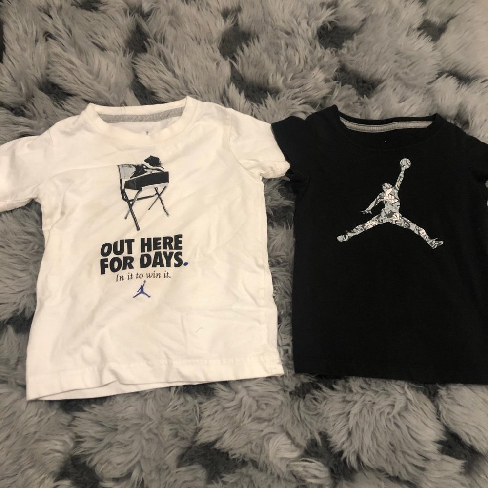 Two Jordan T-shirt 3T